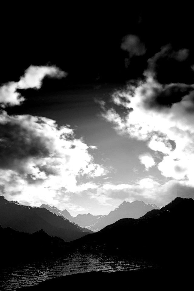 Закат в горах обои