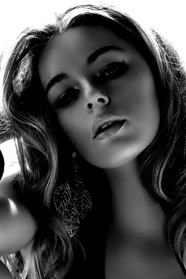 Томный взгляд обои