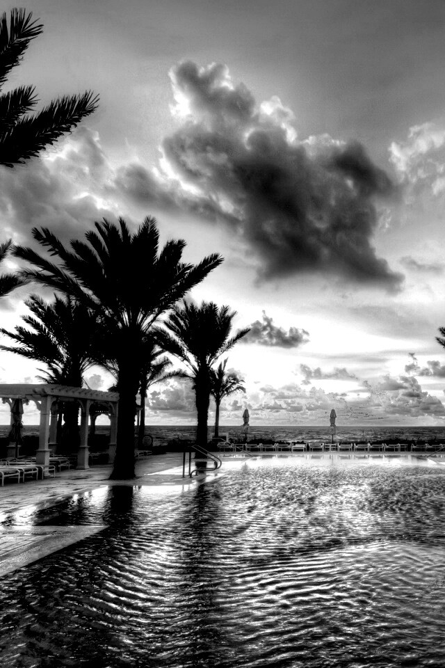 Бассейн обои