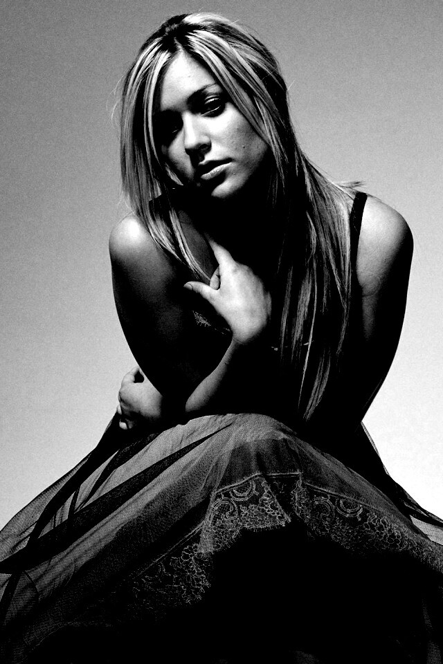 Кристина Каваллари обои