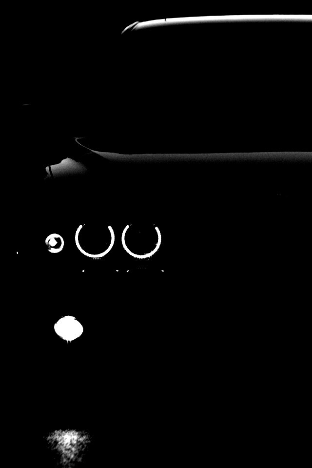 Чёрный BMW обои