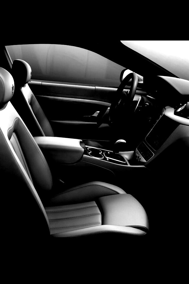 Салон Мазерати обои