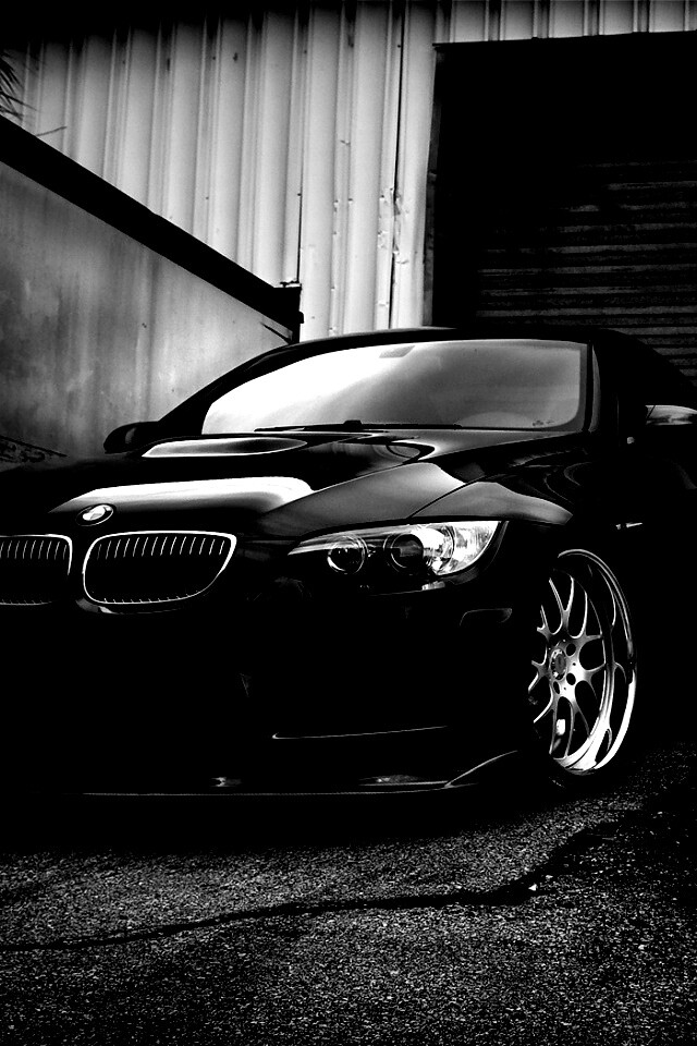 Чёрный БМВ обои