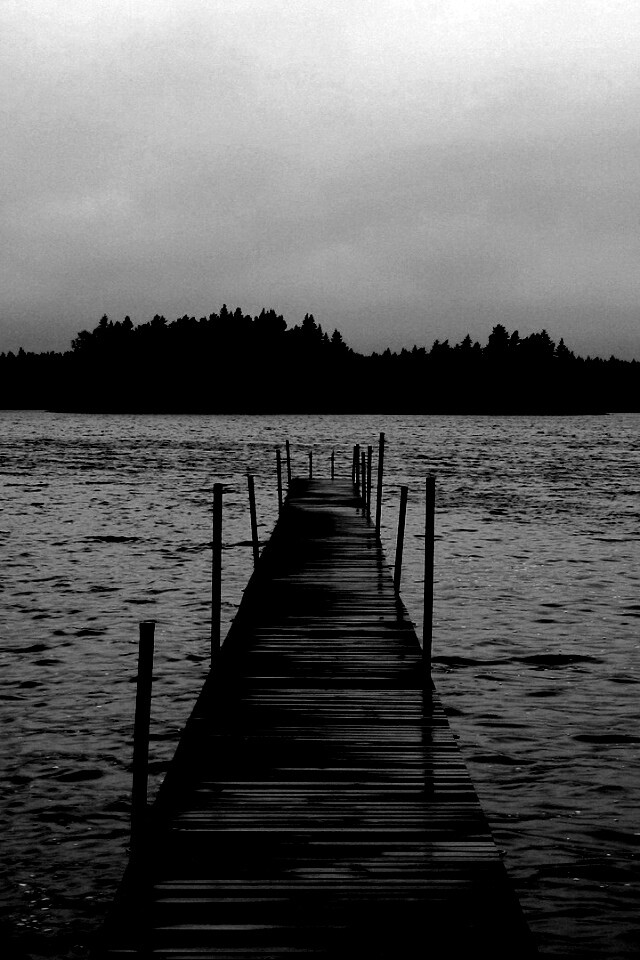 Причал на озере обои
