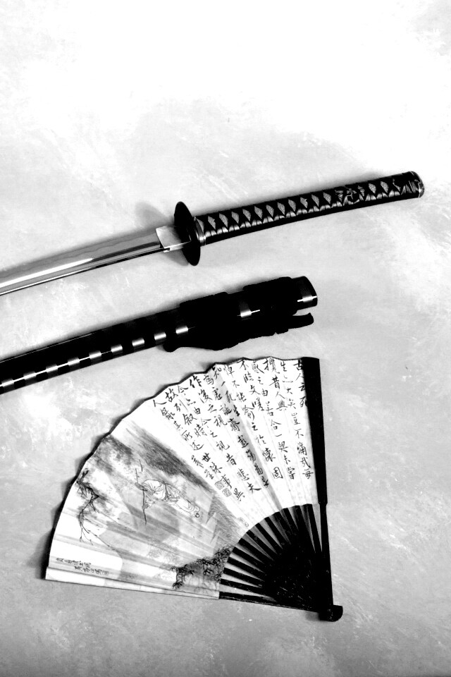 Катана и веер обои