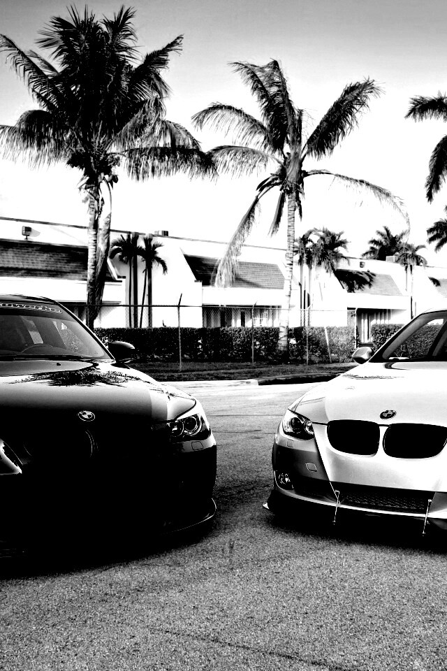 Чёрный и серебристый BMW обои