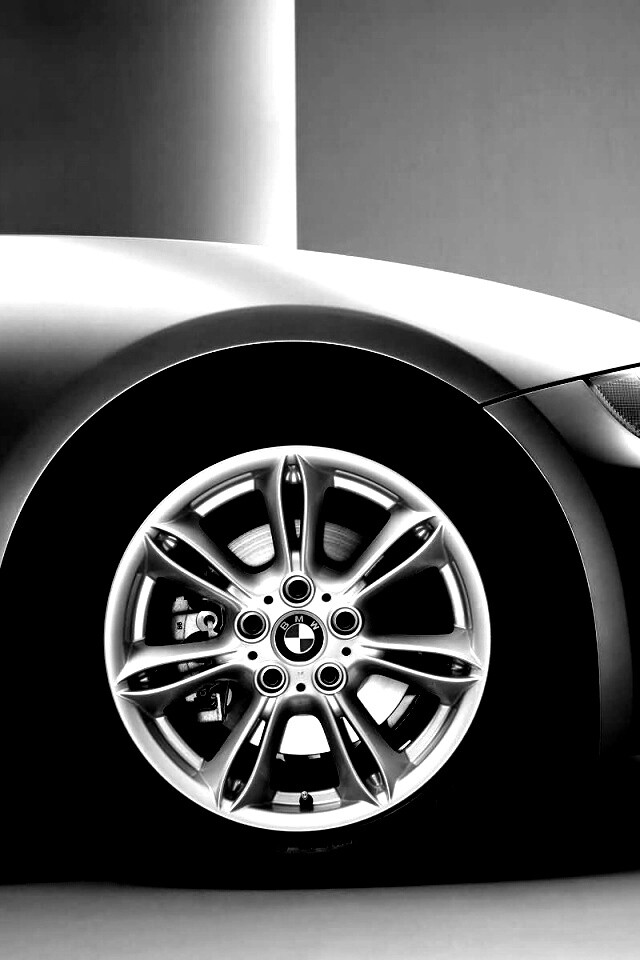 Переднее колесо автомобиля БМВ обои