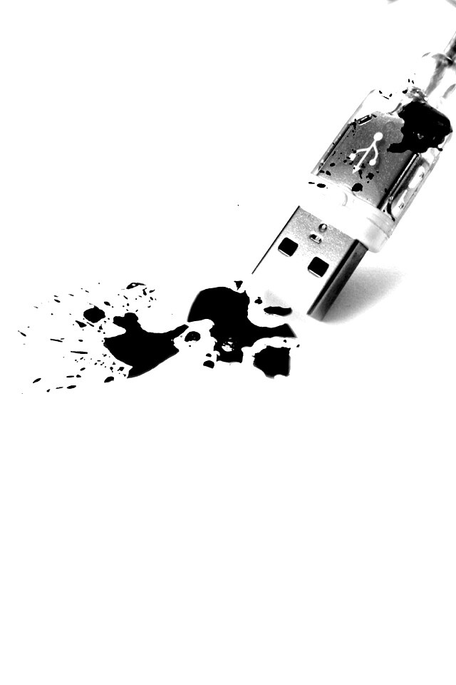 Кровавый usb обои