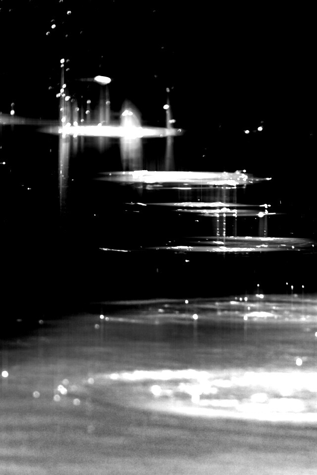 Круги на воде обои