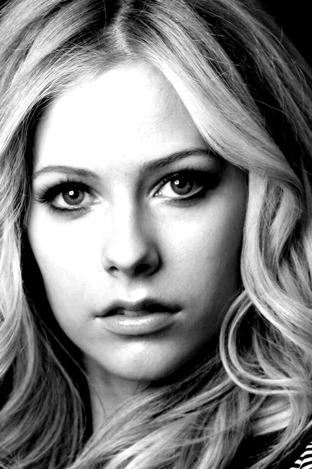 Блондинка Аврил Лавин обои