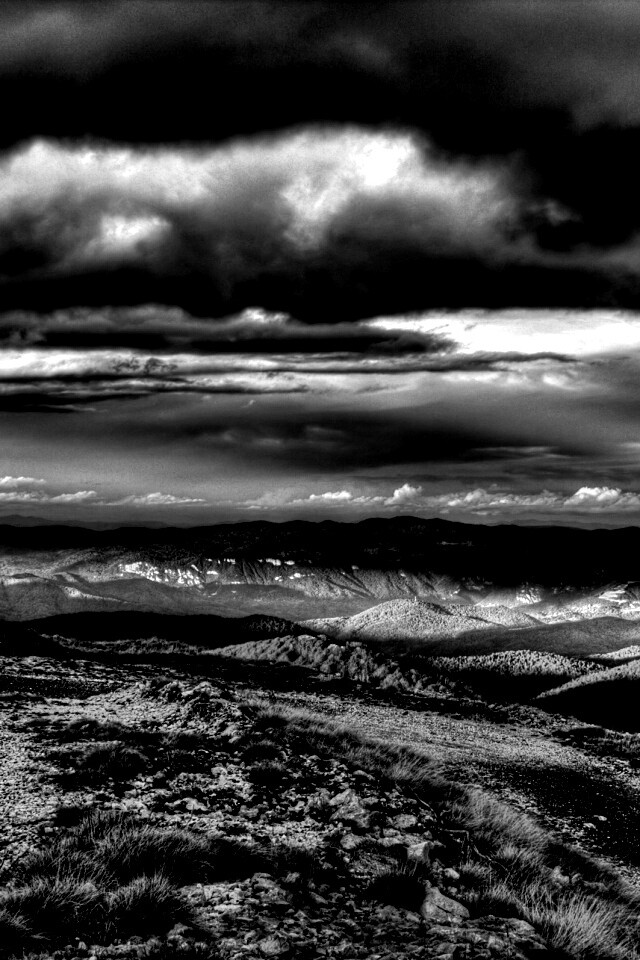 Горы в HDR обои