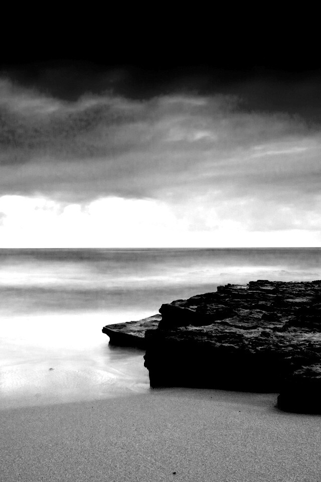 На берегу обои