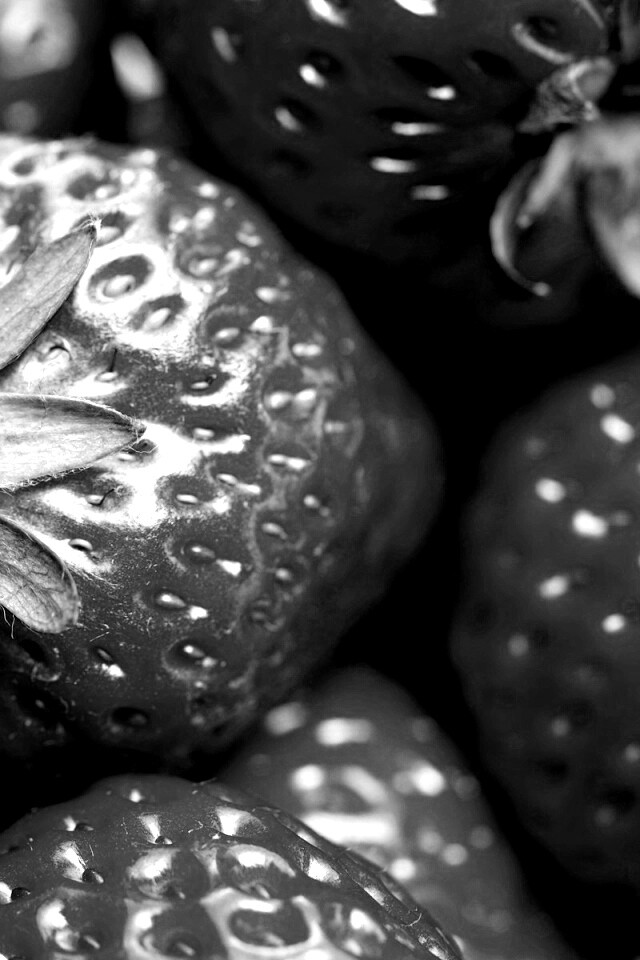 Сочная клубничка обои