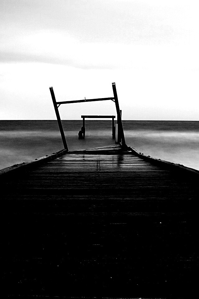 Мостки до горизонта обои