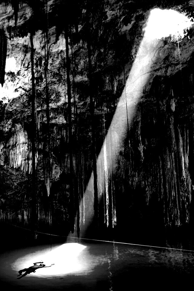 Пещера сталактитов обои