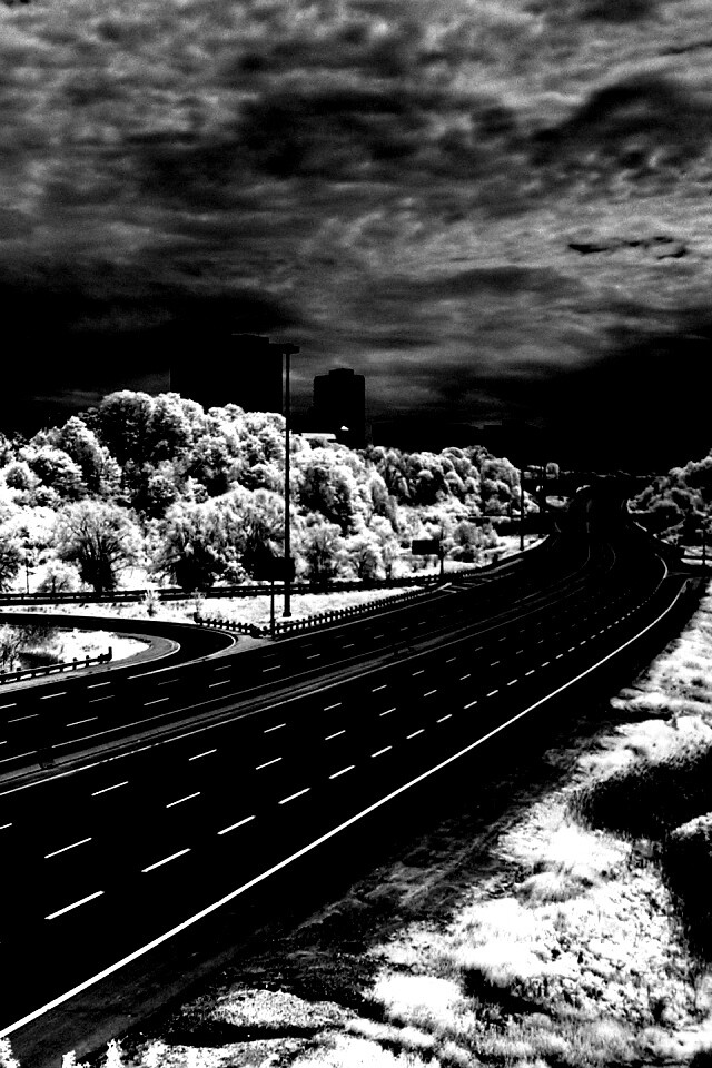 Черно-белое шоссе обои