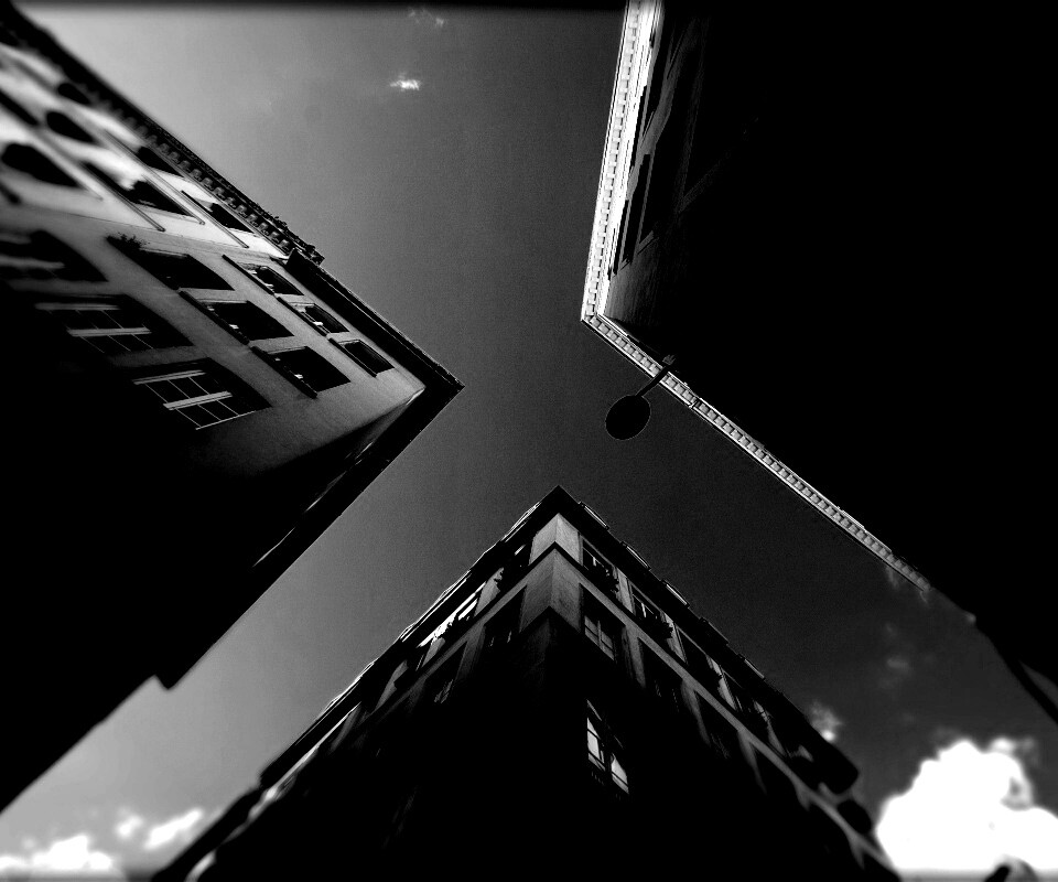 Три дома обои