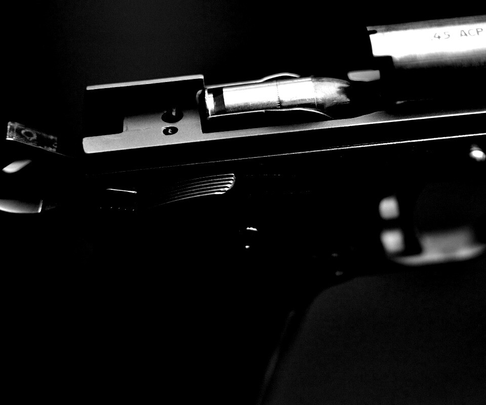 Разобранный пистолет обои