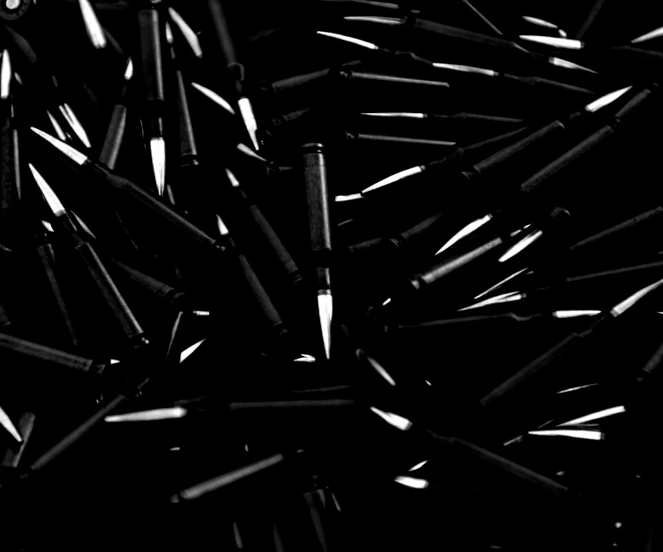 Черные патроны обои