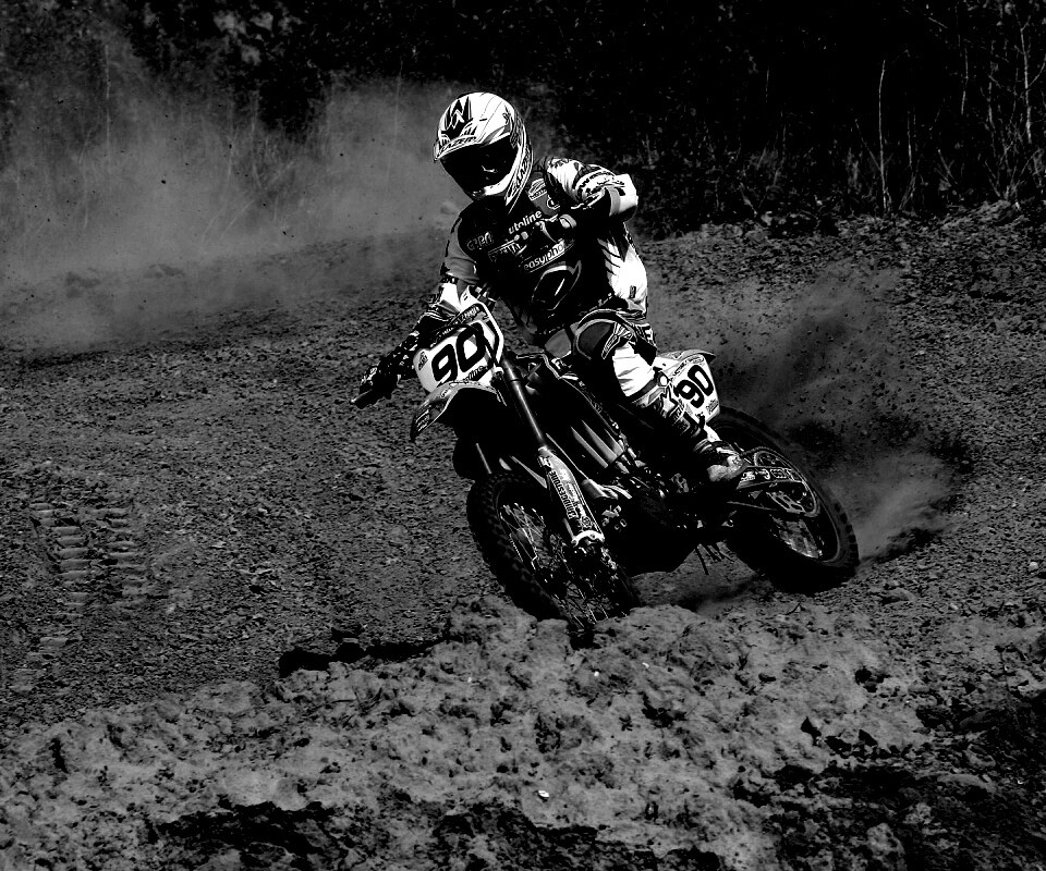 На мототреке обои