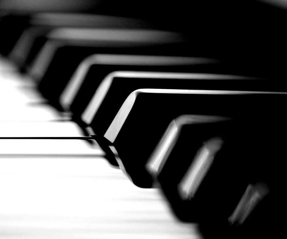 Клавиши  рояля обои