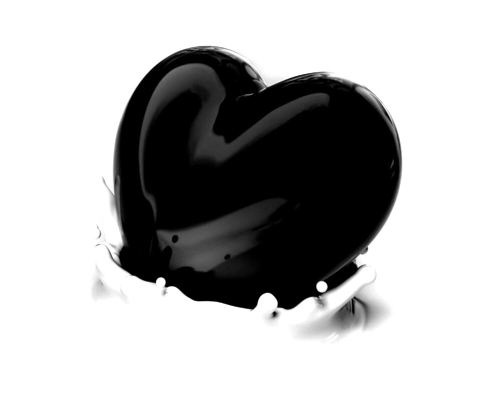 Шоколадное сердце в молоке обои