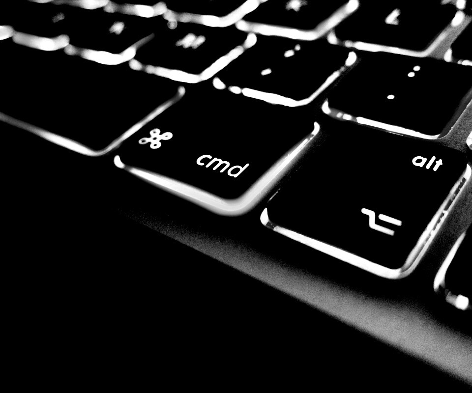 Разноцветная клава макбука обои