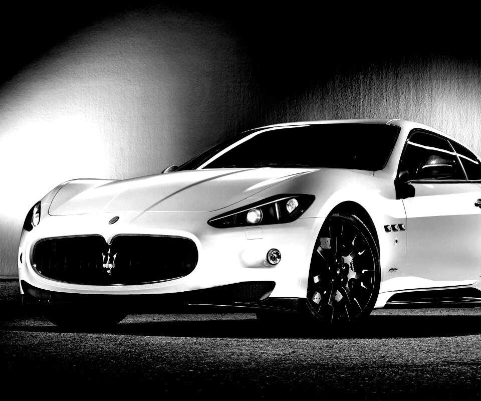 Белый Мазерати обои