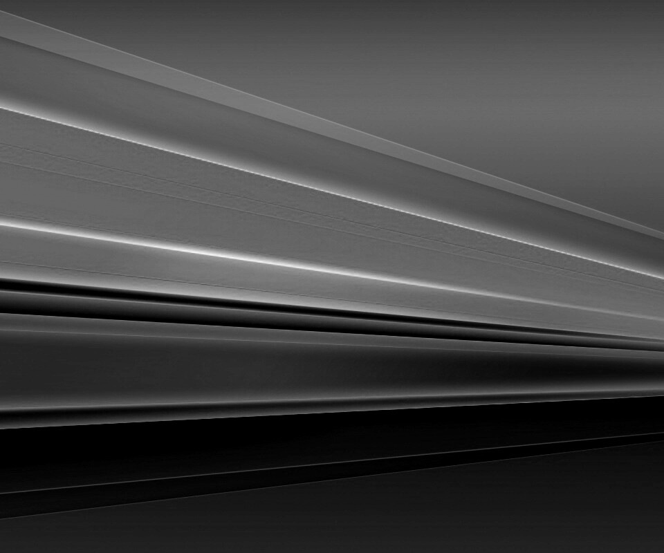 Желтая полоса на голубом обои