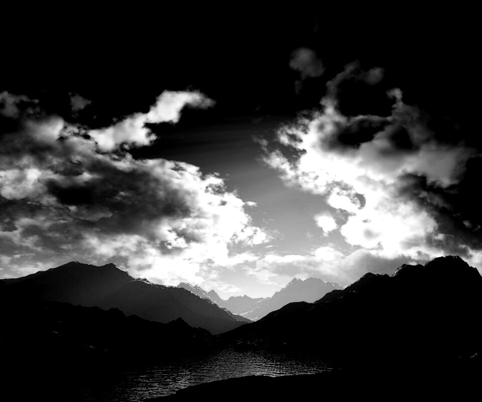 Закат в горах обои