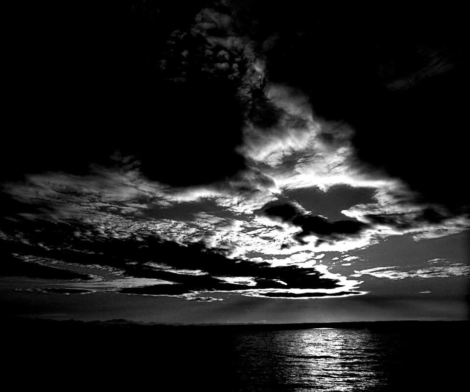 Фиолетовое закатное небо обои