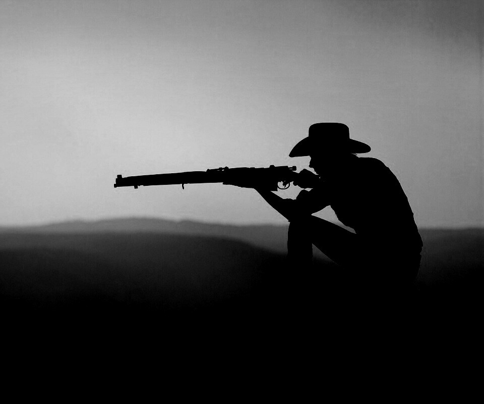 Стрелок на закате обои