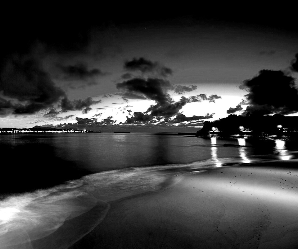 Пляж во франции ночью обои