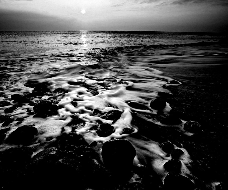 Каменистый берег обои