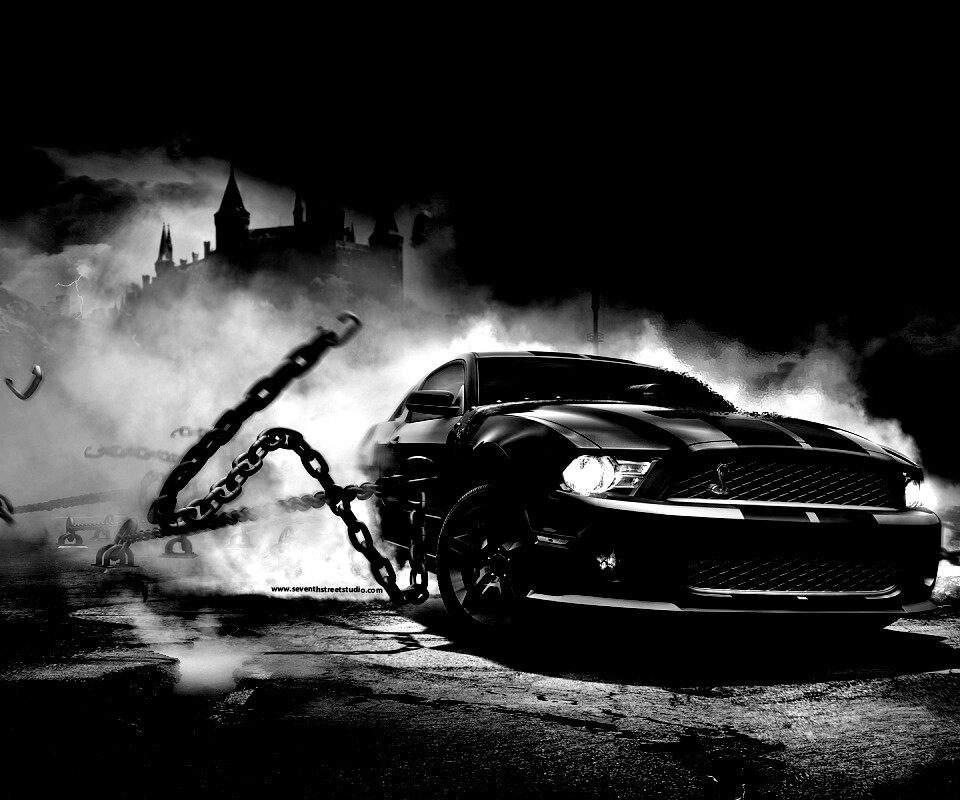 Ford Mustang рвёт цепи обои
