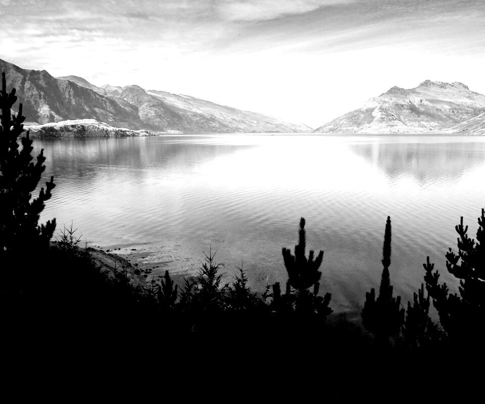 Безмятежное озеро в Новой Зеландии обои