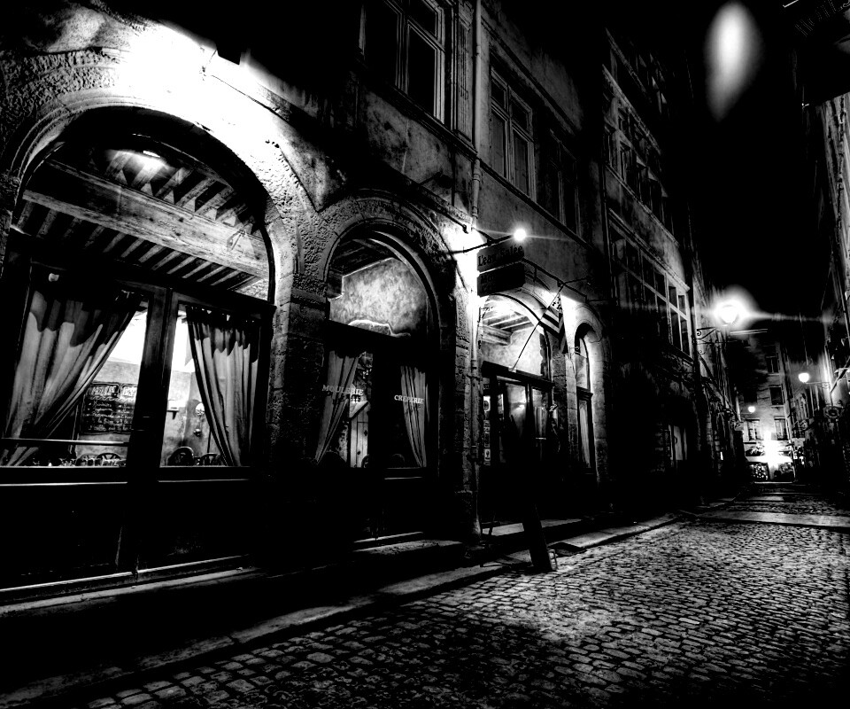 Ночная улочка обои