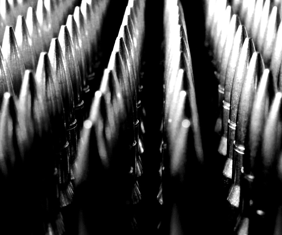 Стройные ряды патронов обои