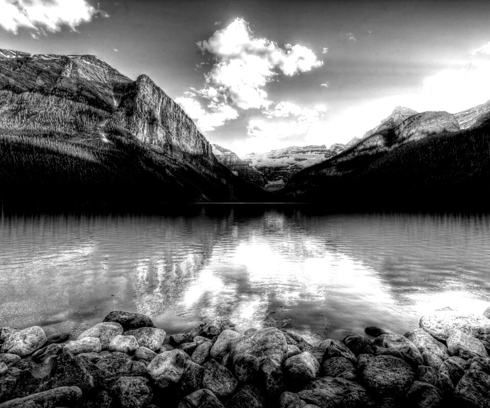 Горное озеро обои