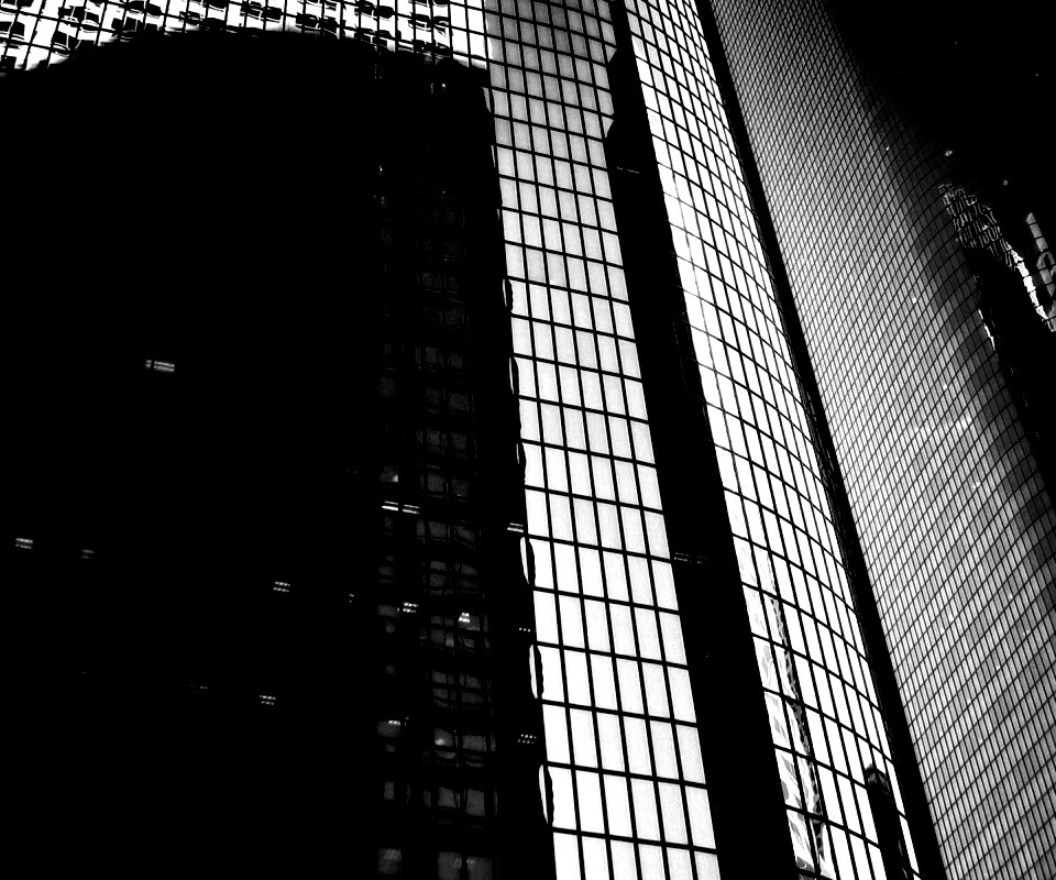 Стеклянная стена небоскреба обои