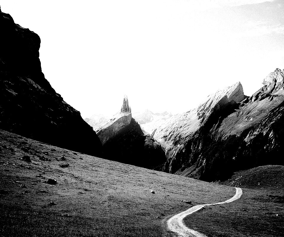 Храм в горах обои