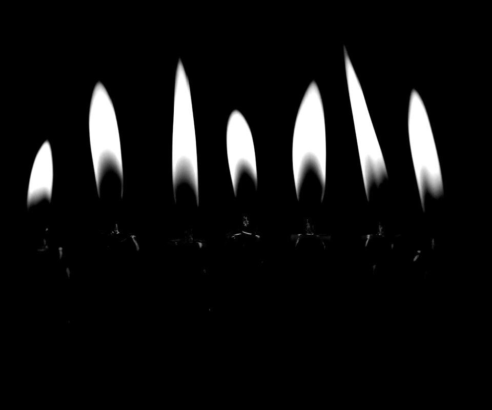 Красные свечи обои