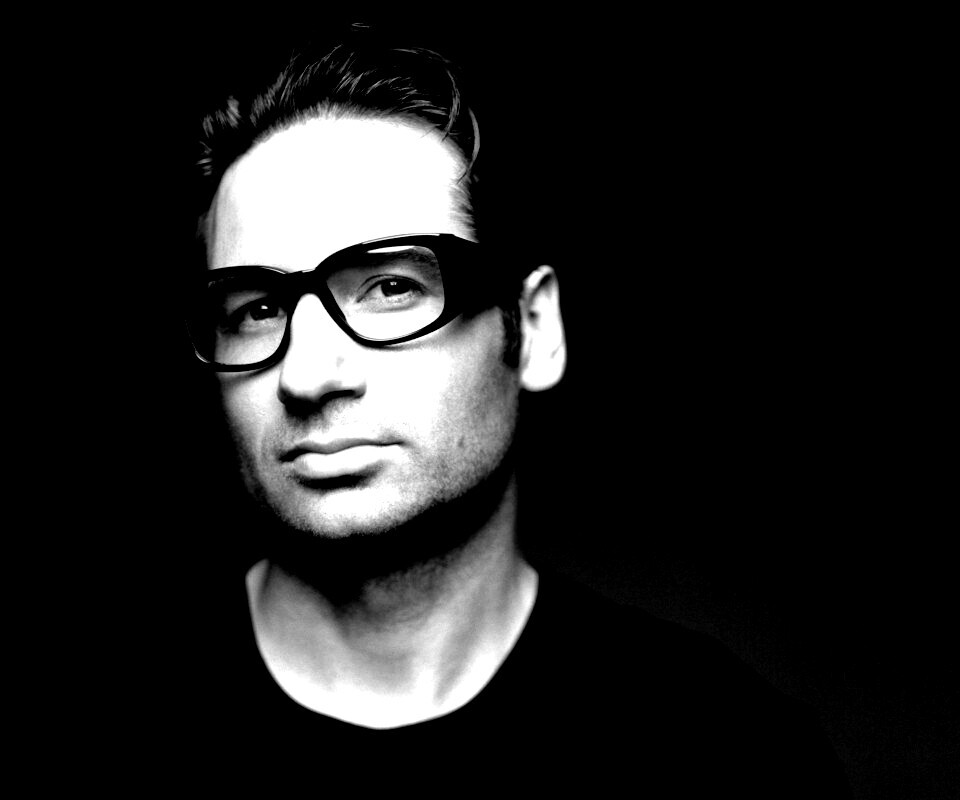 Дэвид Духовны обои