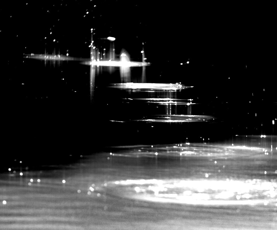 Круги на воде обои