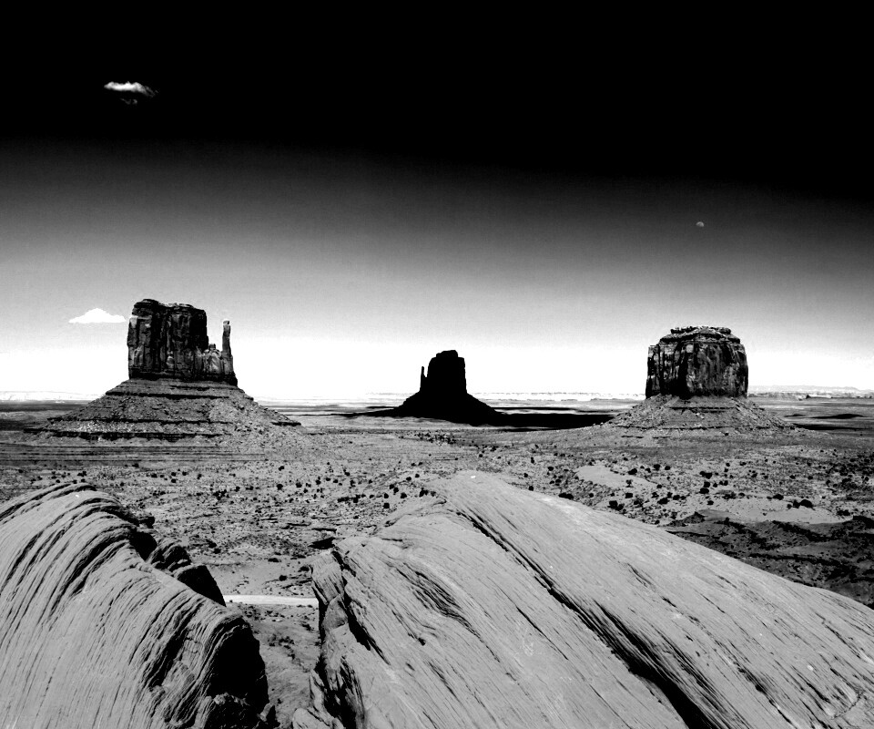 Долина монументальных гор обои