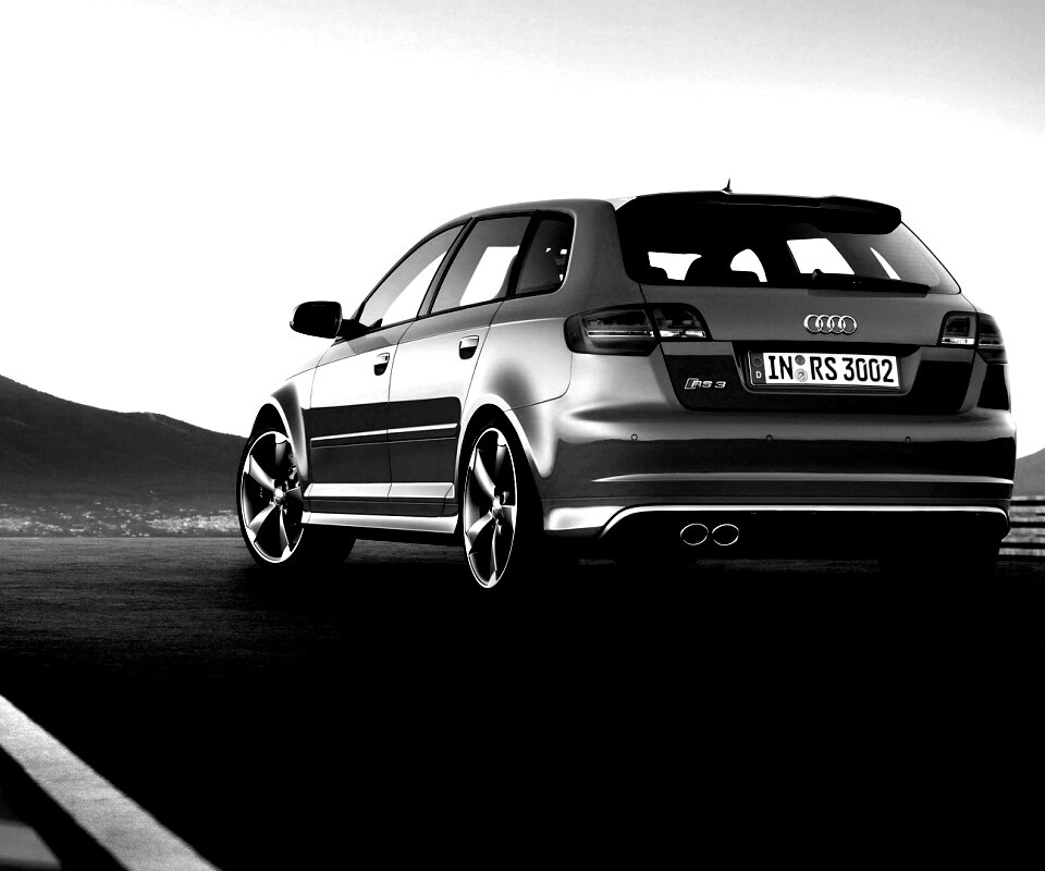 Audi модели RS3 сзади обои