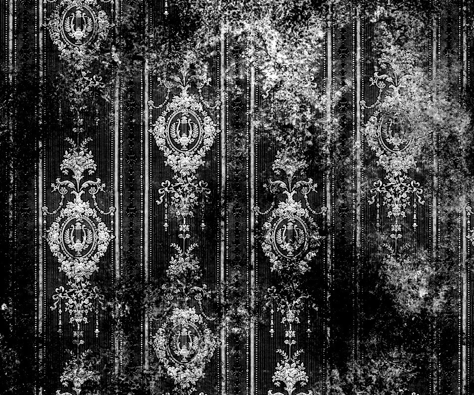 Старинные фиолетовые обои с узорами обои