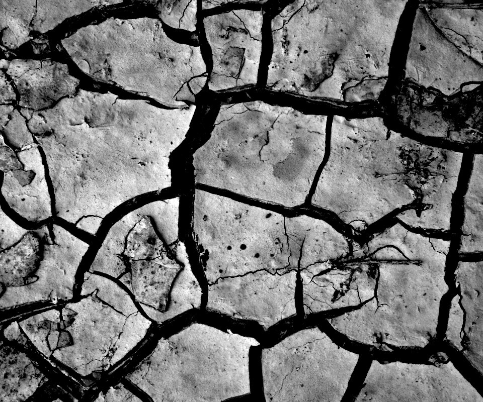 Сухая растрескавшаяся глина обои