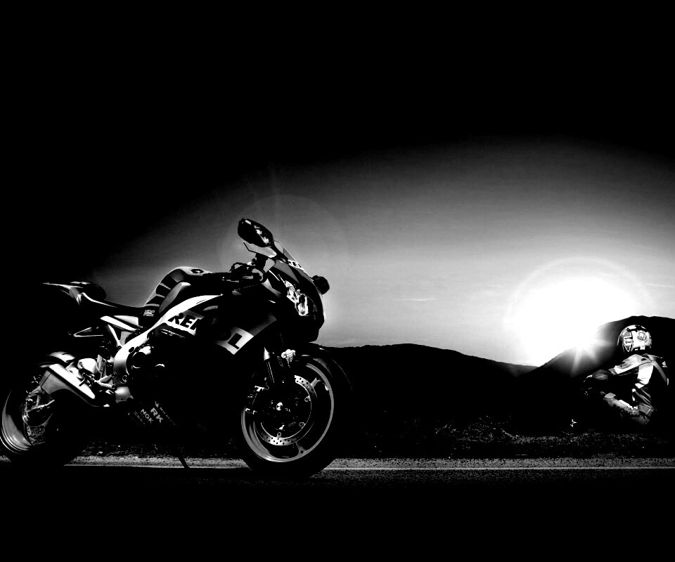 Мотоциклист и мотоцикл обои