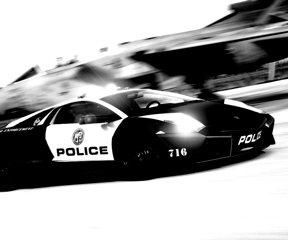 Полицейска Lamborghini из NFS обои